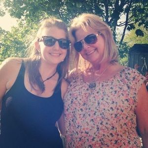 Meet your Posher, Diane